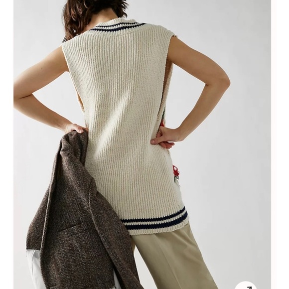 FREE PEOPLE Good Karma Vest Size Small - Picture 4 of 8